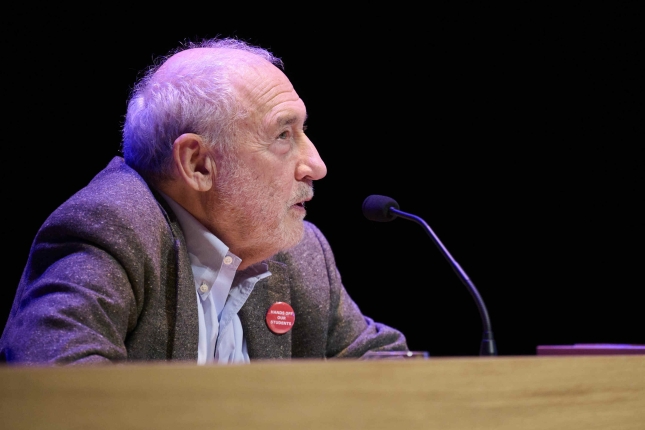 Joseph Stiglitz Iruñean, urriaren 20an. IÑAKI PORTO / EFE