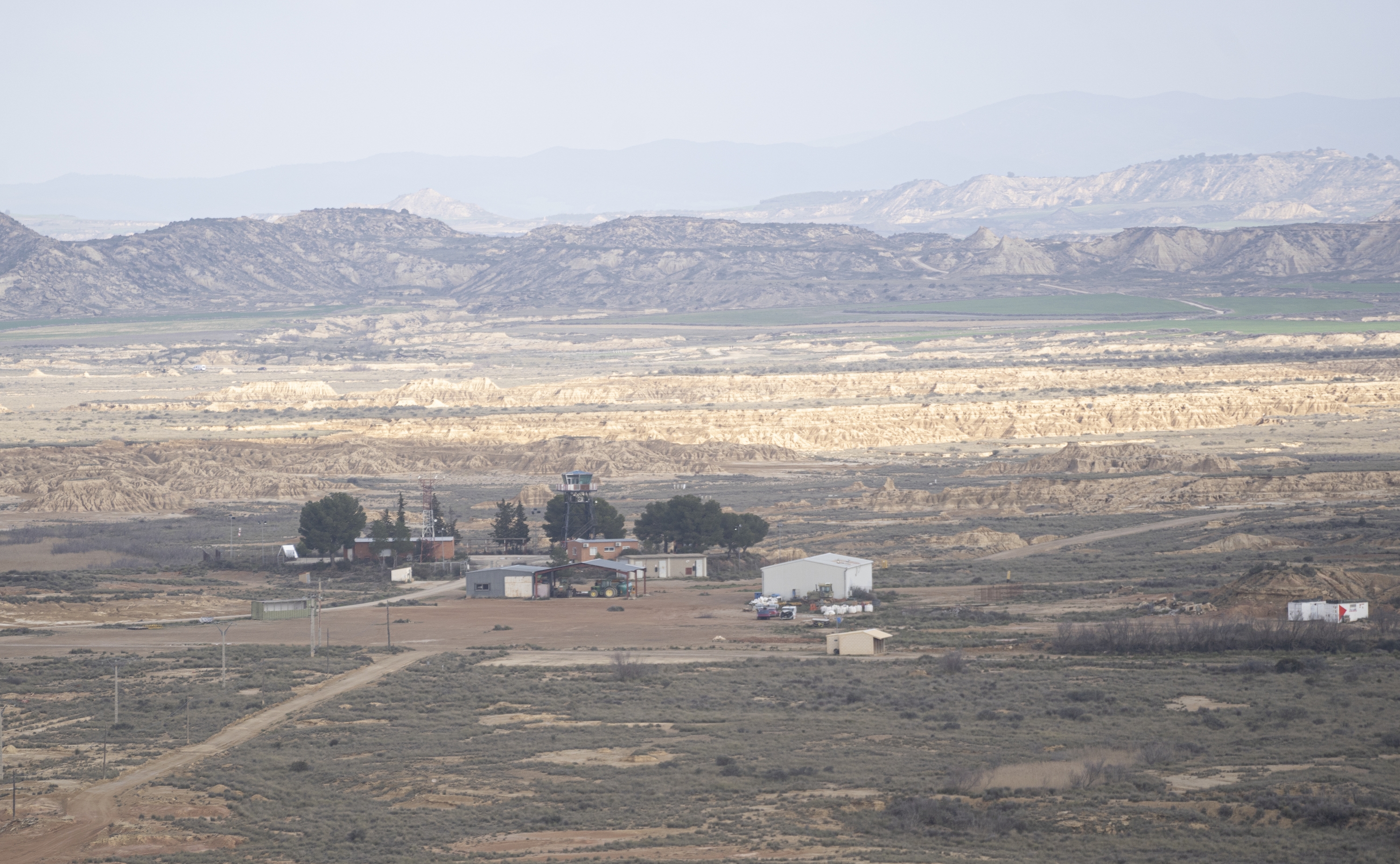 Bioaniztasun handiko «donut» bat berunezko zulo baten inguruan Bioaniztasun handiko «donut» bat berunezko zulo baten inguruan