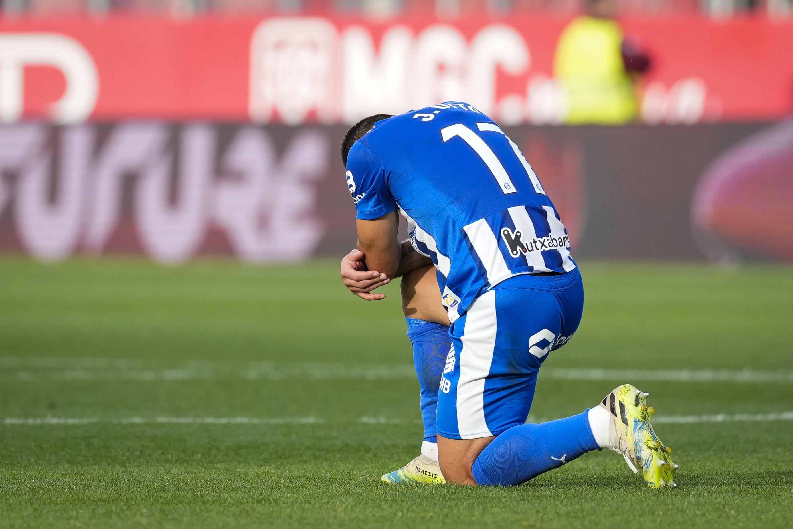 Jonny, Montilivin, etsituta. DAVID BORRAT / EFE