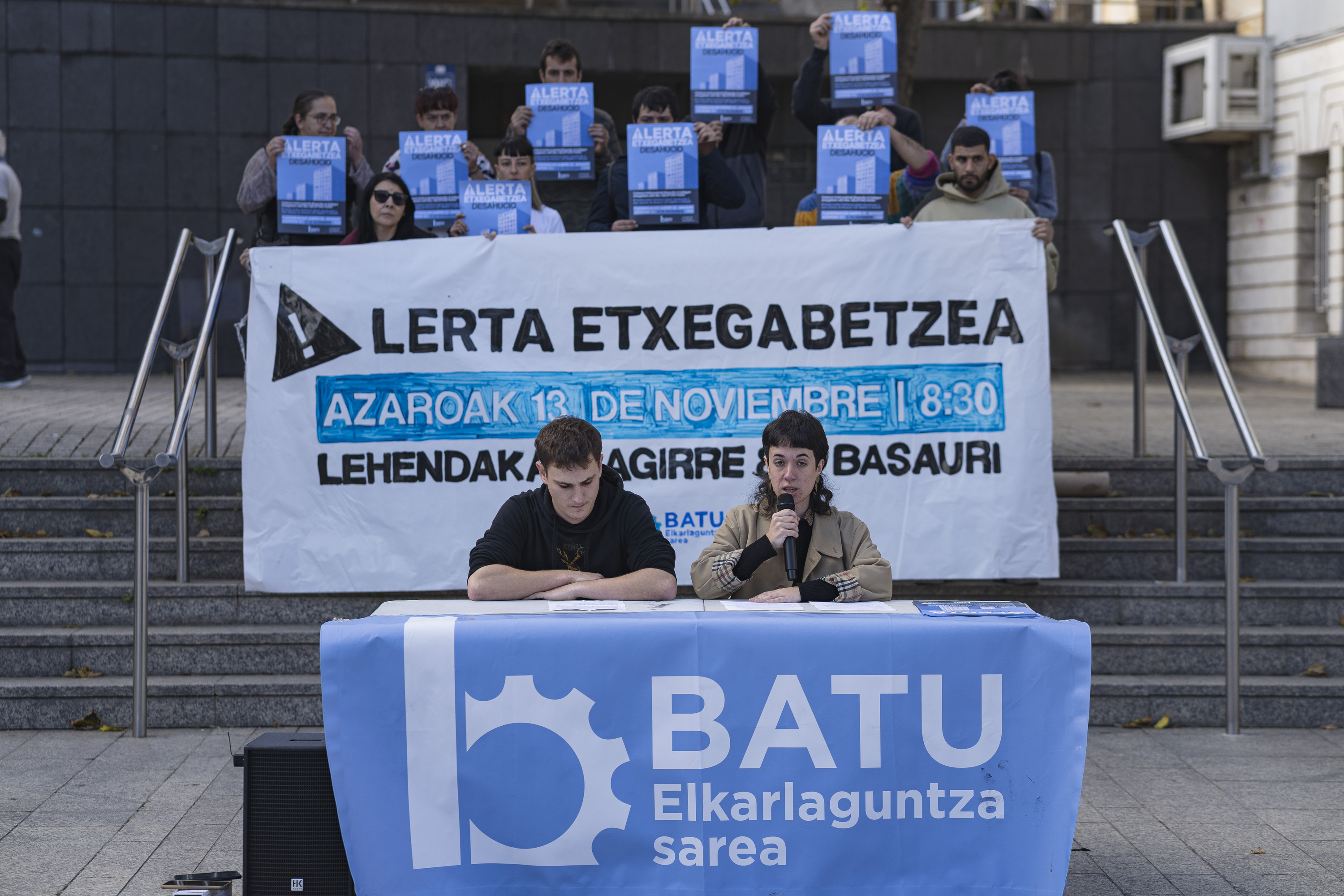 Batu etxebizitza sindikatuaren agerraldia, gaur, Basaurin. ARITZ LOIOLA / FOKU