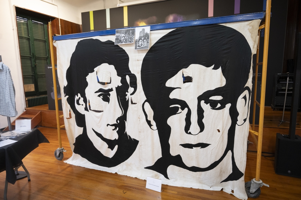 Otaegiren eta Garmendiaren aldeko pankarta. GORKA RUBIO / FOKU