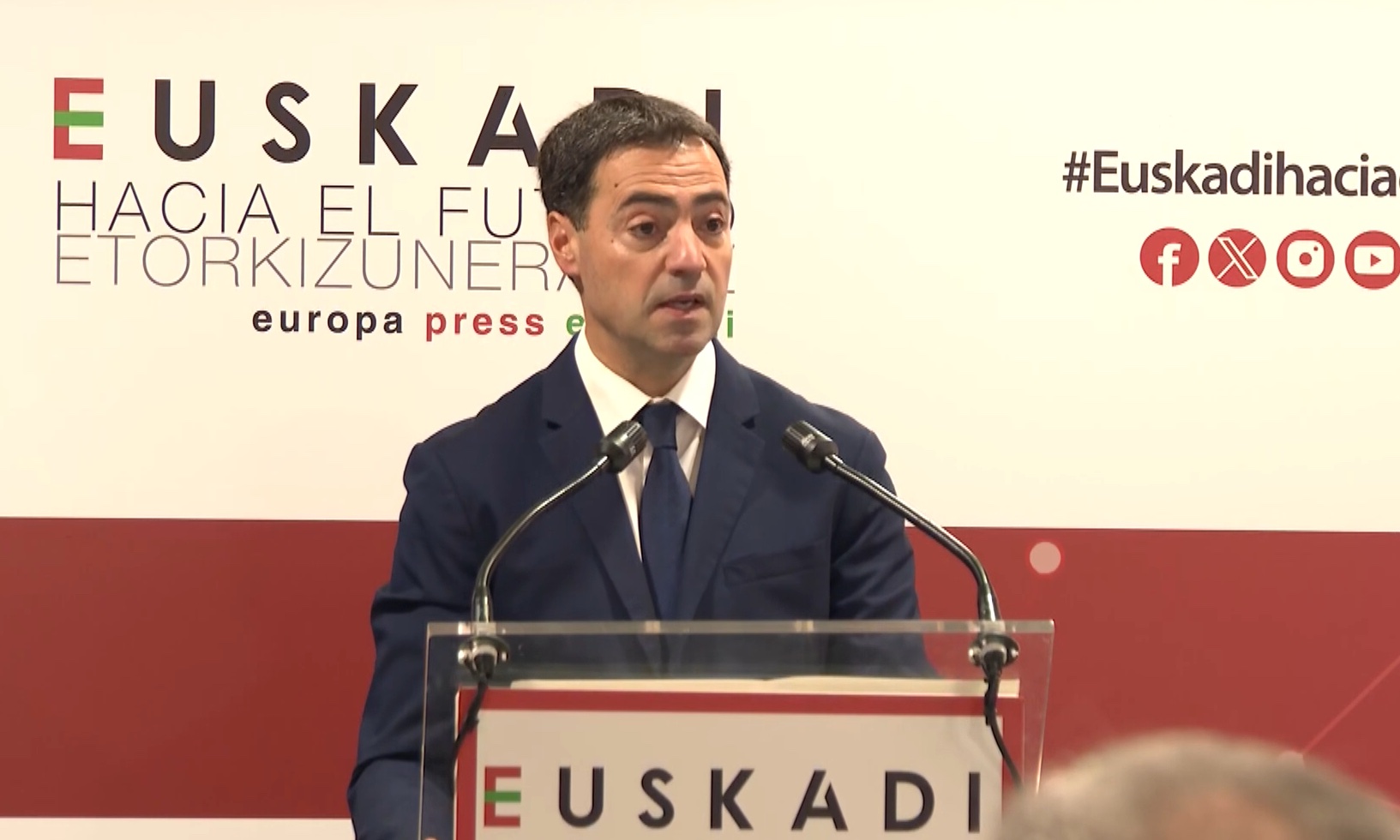 Imanol Pradales Jaurlaritzako lehendakaria, gaur, Bilboko ekitaldian. BERRIA