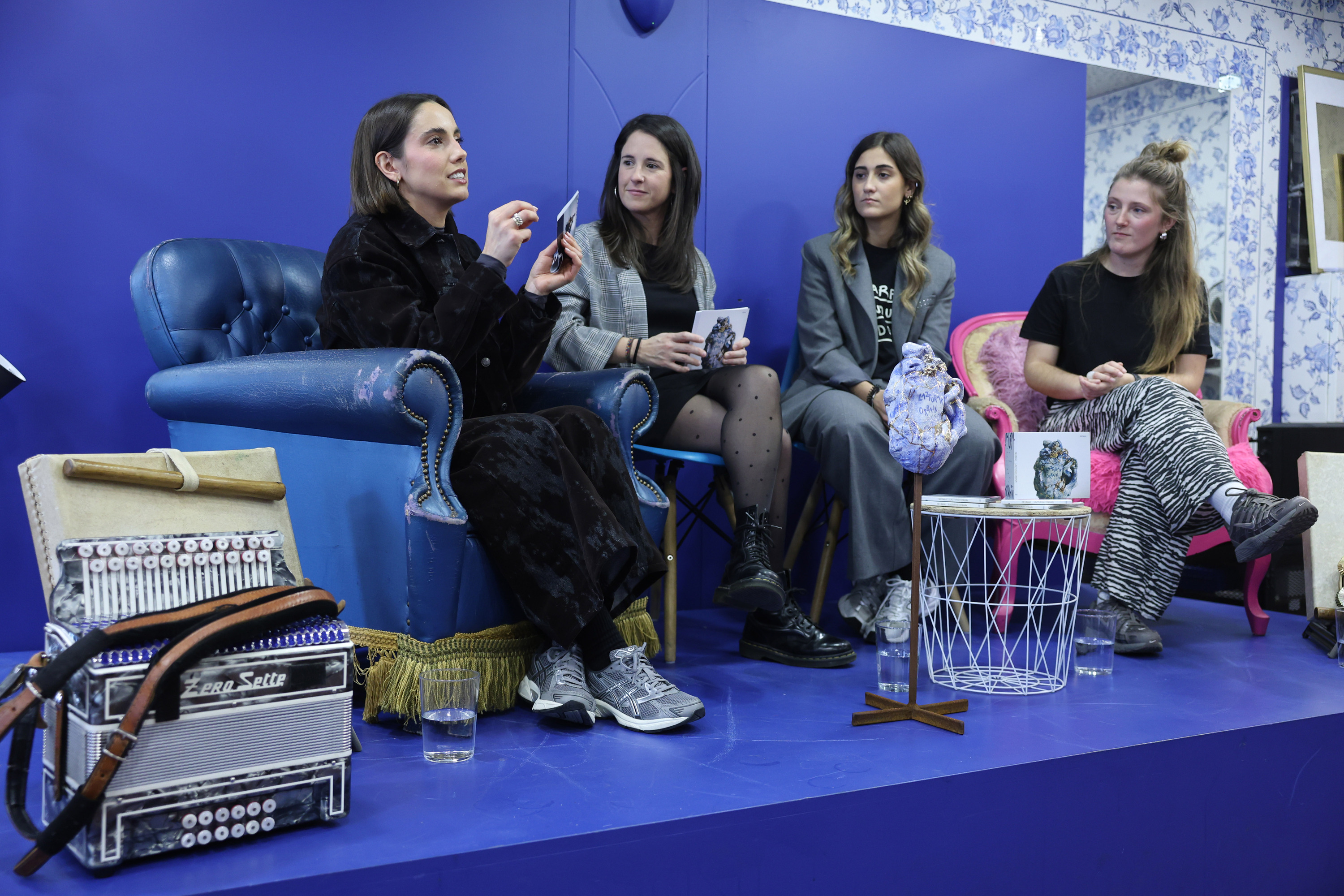 Neomak taldeko kideak, Bilboko Sinsorga kulturgunean, diskoaren aurkezpenean. OSKAR MATXIN EDESA / FOKU