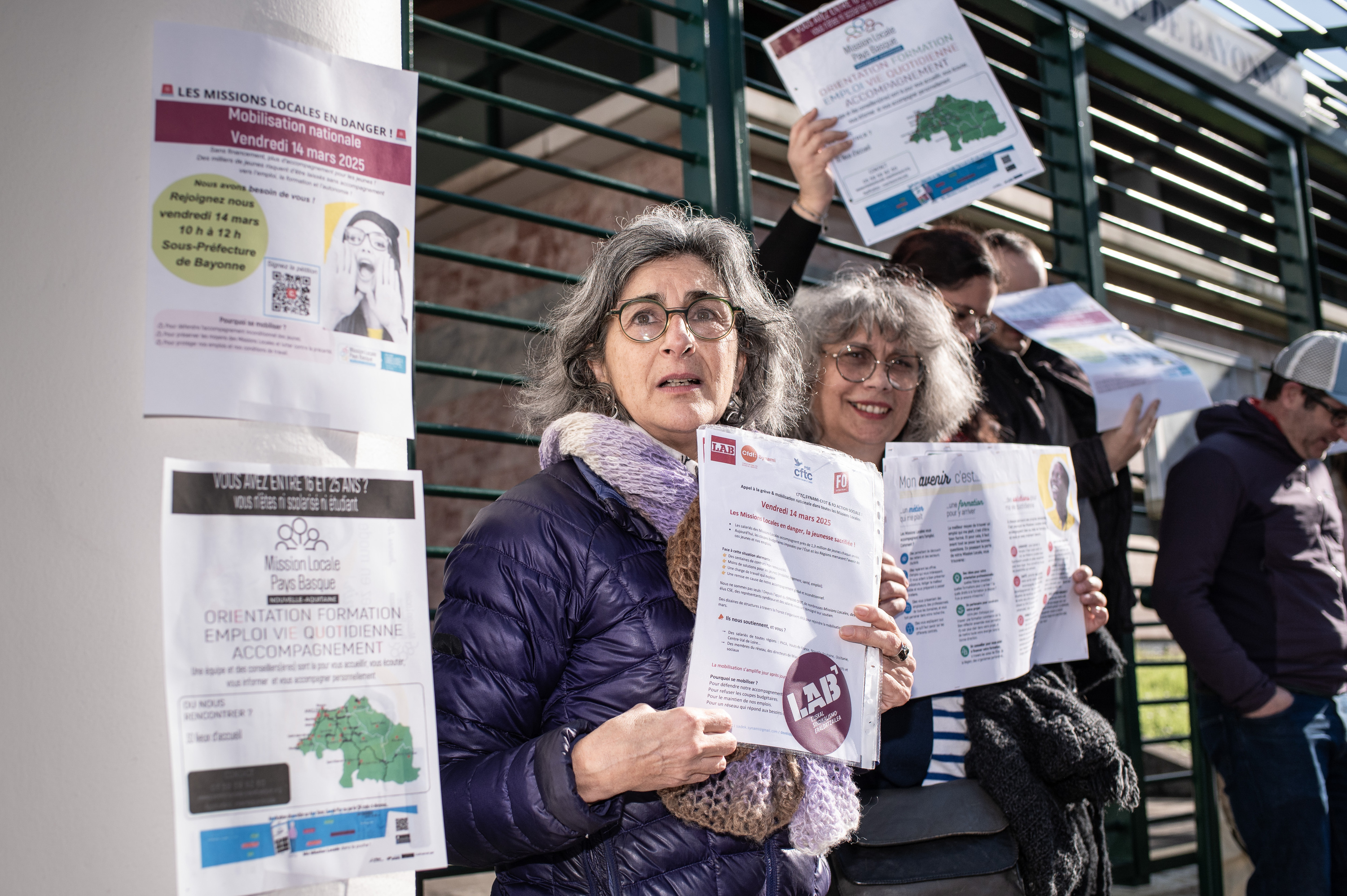Ipar Euskal Herriko Mission Locale erakundeak deituriko elkarretaratzea, Baionan, 2025eko martxoan. GUILLAUME FAUVEAU