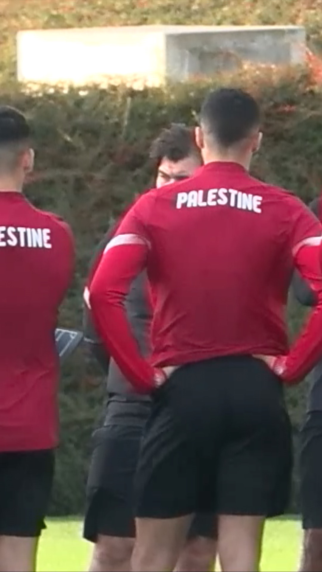 Kirolariak eta zaleak, partidarako prest