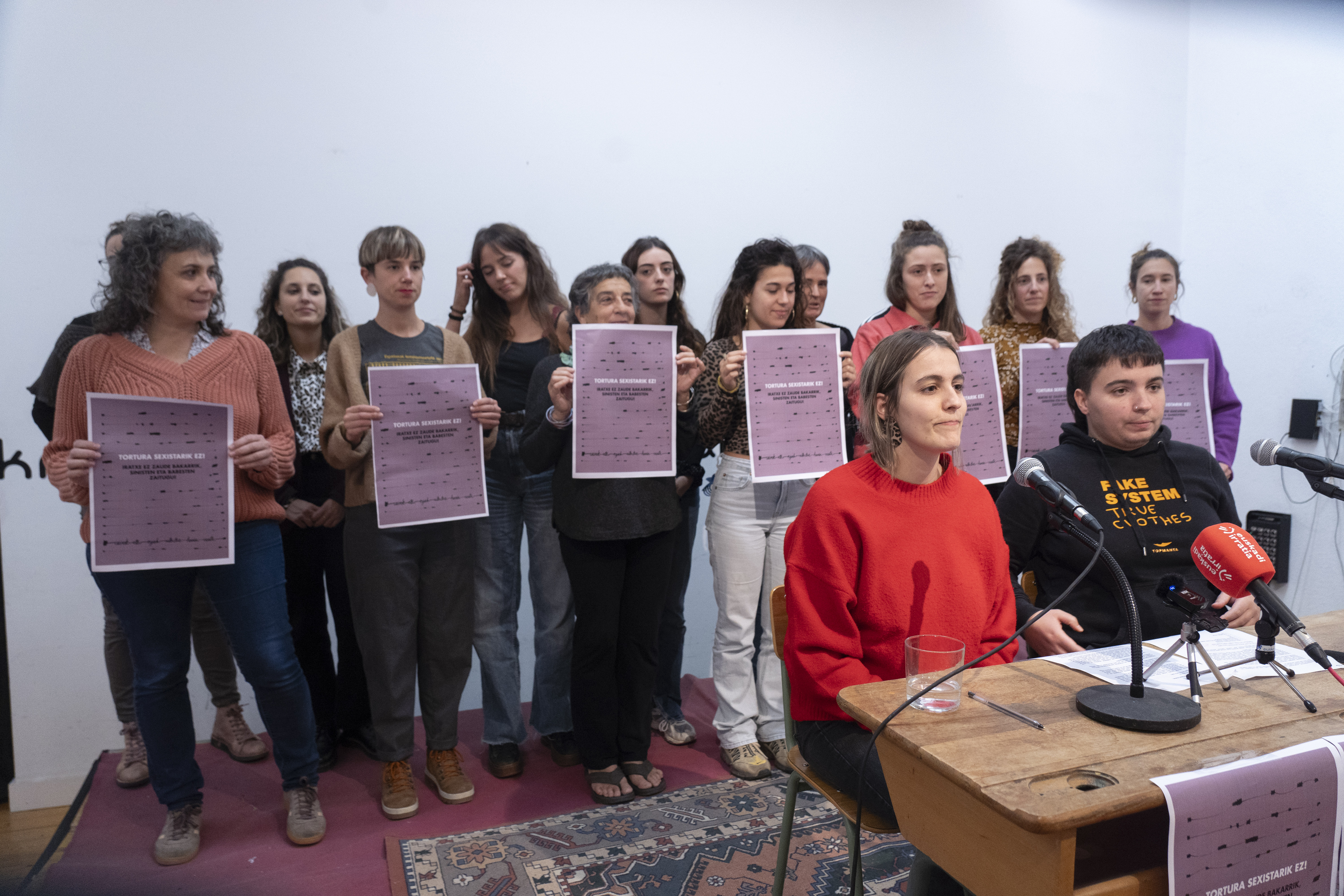 Sorzabali sostengua emateko egindako agerraldia, Iruñean. IÑIGO URIZ / FOKU