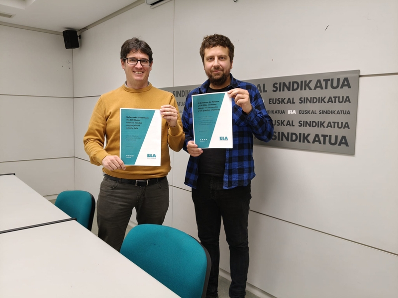 Imanol Pascual Nafarroako ELAren koordinatzailea eta Aitor Murgia Gizarte Politiketako arduraduna, astelehen honetan. ELA
