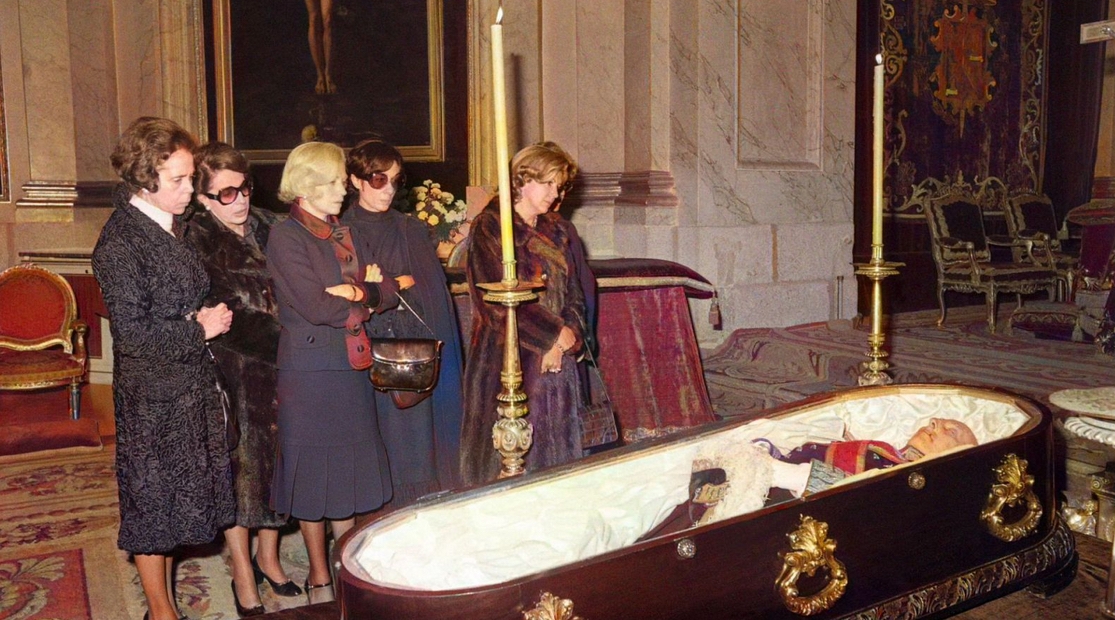 Francisco Franco diktadorea, hil kaperan, 1975eko azaroan. EFE