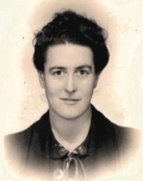 Julia Alvarez Resano Alesbesko irakasle eta politikaria. PAMIELA