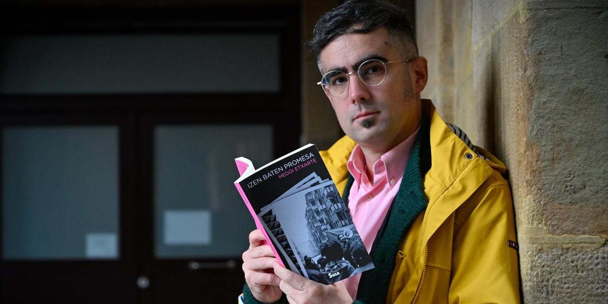 Hedoi Etxarte idazlearen lehen nobelaren aurkezpena. GORKA RUBIO / FOKU