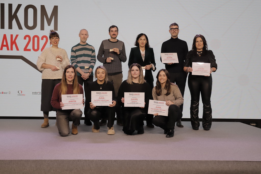 Tokikom saria jaso duten garaileak, gaur Aretxabaletan. TOKIKOM