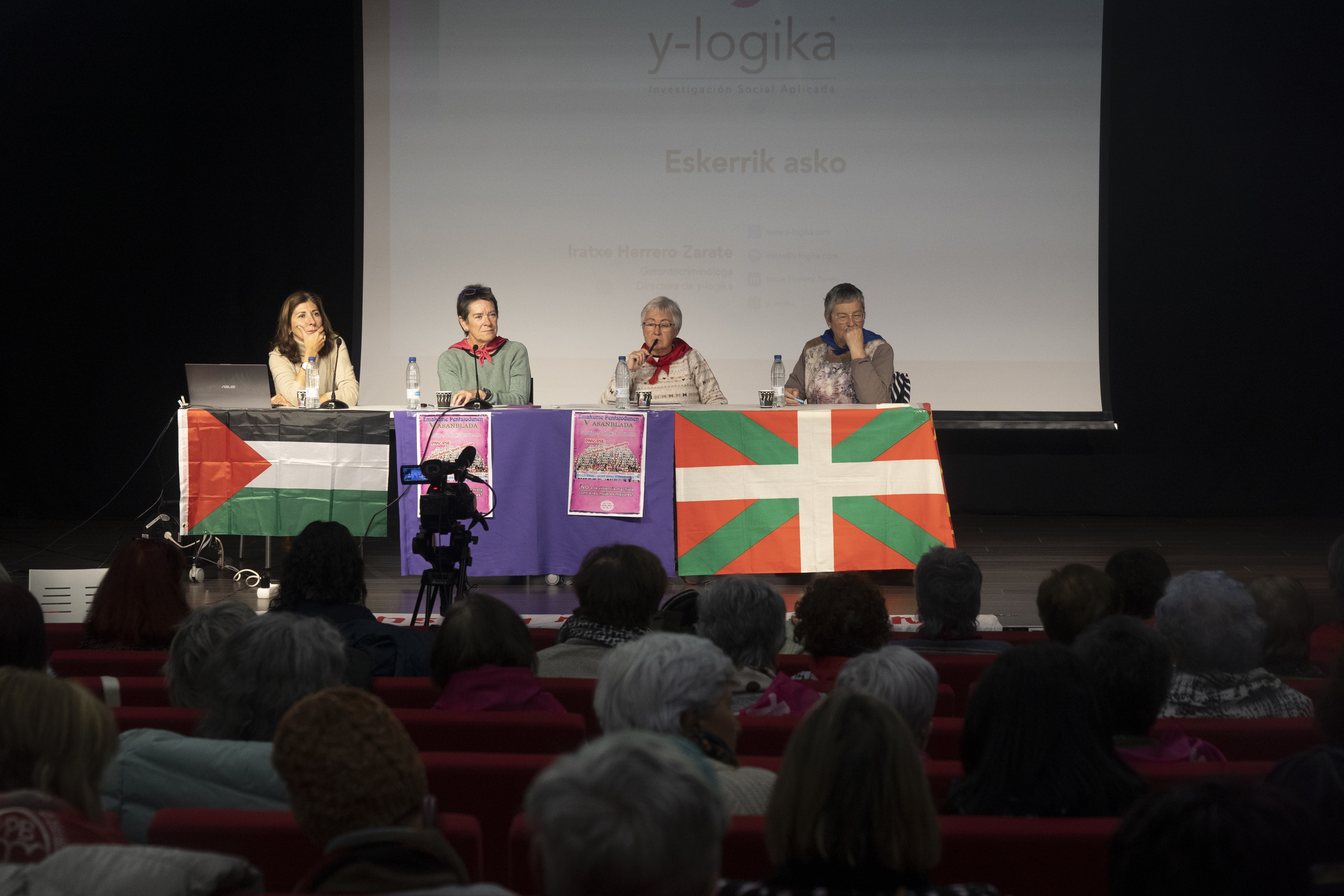 Euskal Herriko Emakume Pentsiodunen V. batzarra. RAUL BOGAJO / FOKU