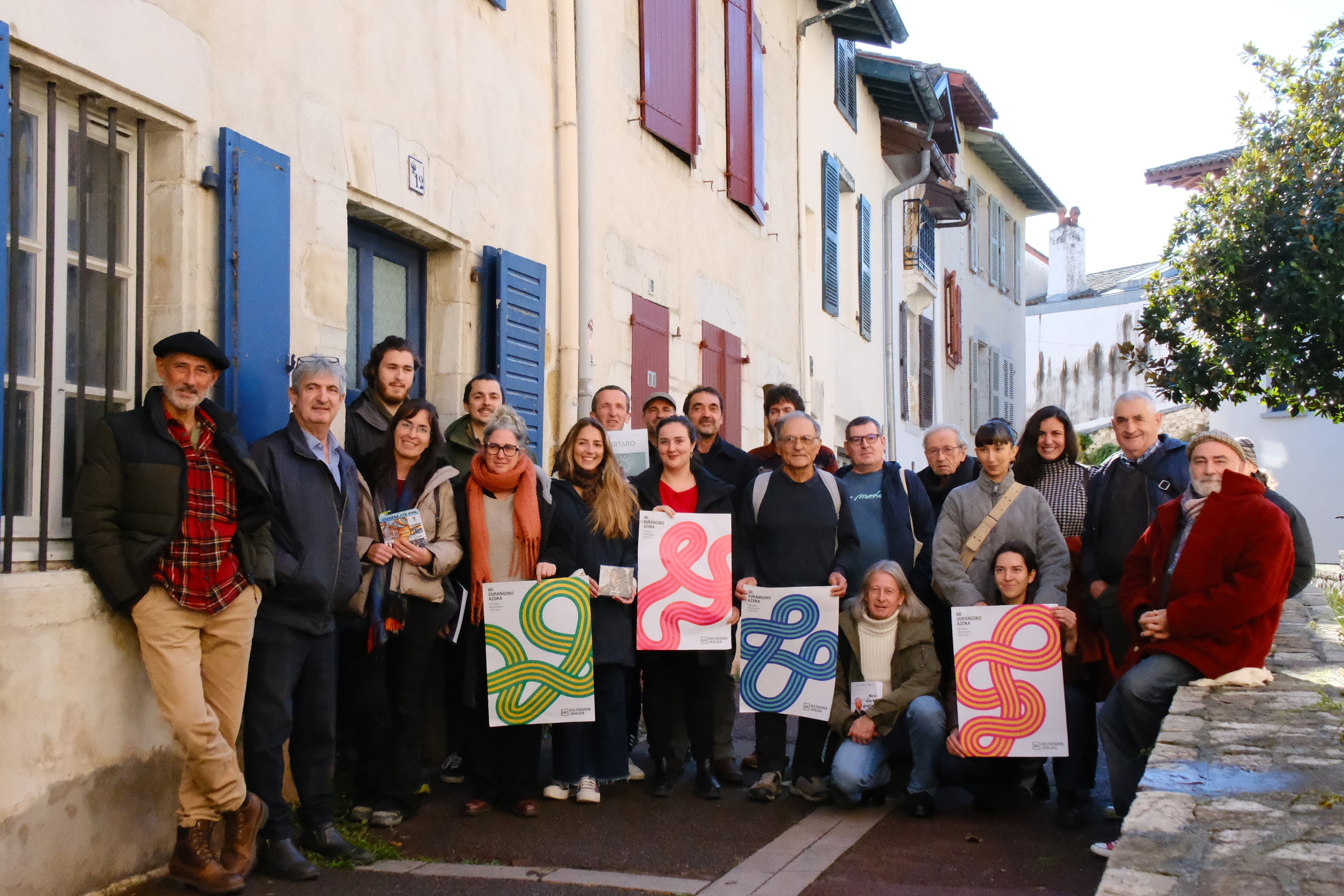 Durangoko azokan izanen diren eragileen argazkia, Baionan, azaroaren 21ean. LORENTXA SARAGUETA
