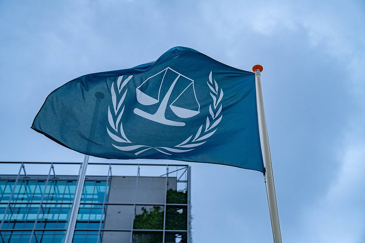 Nazioarteko Zigor Auzitegiaren bandera Hagan, Herbehereetan. BERRIA