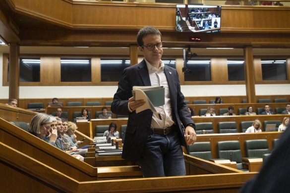 (ID_15510715) (Raul Bogajo/@FOKU) 2025-11-13, Gasteiz. ELA, LAB, ESK, Steilas, Hiru eta Etxalde sindikatuek 138