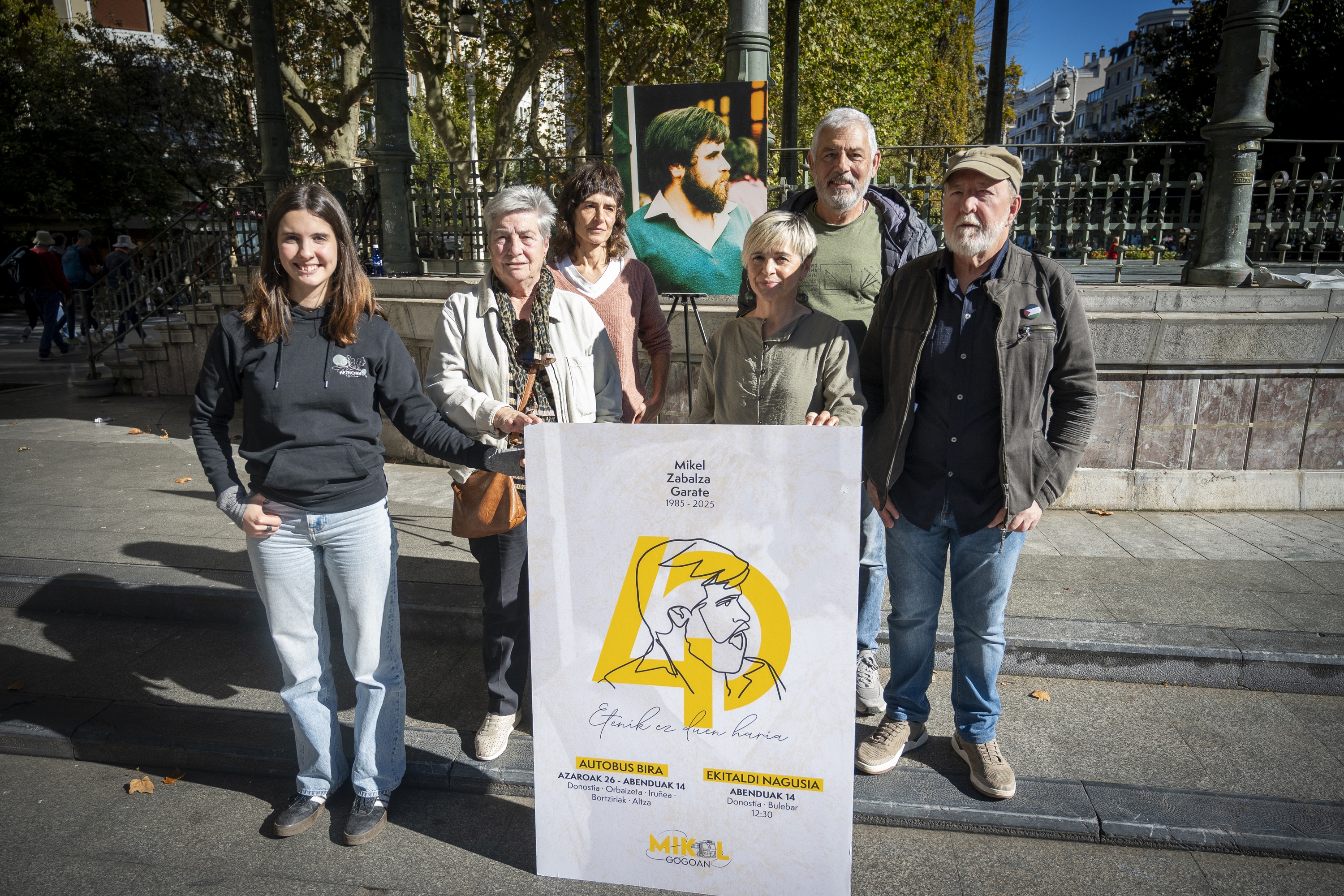 Mikel Zabalzaren egitasmoaren berri emateko agerraldia Donostian. GORKA RUBIO / FOKU
