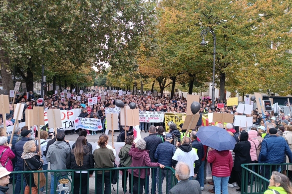 Biometanizazio planten kontrako Nafarroako plataformen elkarretaratzea, urrian, Iruñean. SUSTRAI ERAKUNTZA FUNDAZIOA Biometanizazio planten kontrako Nafarroako plataformen elkarretaratzea, urrian, Iruñean. SUSTRAI ERAKUNTZA FUNDAZIOA