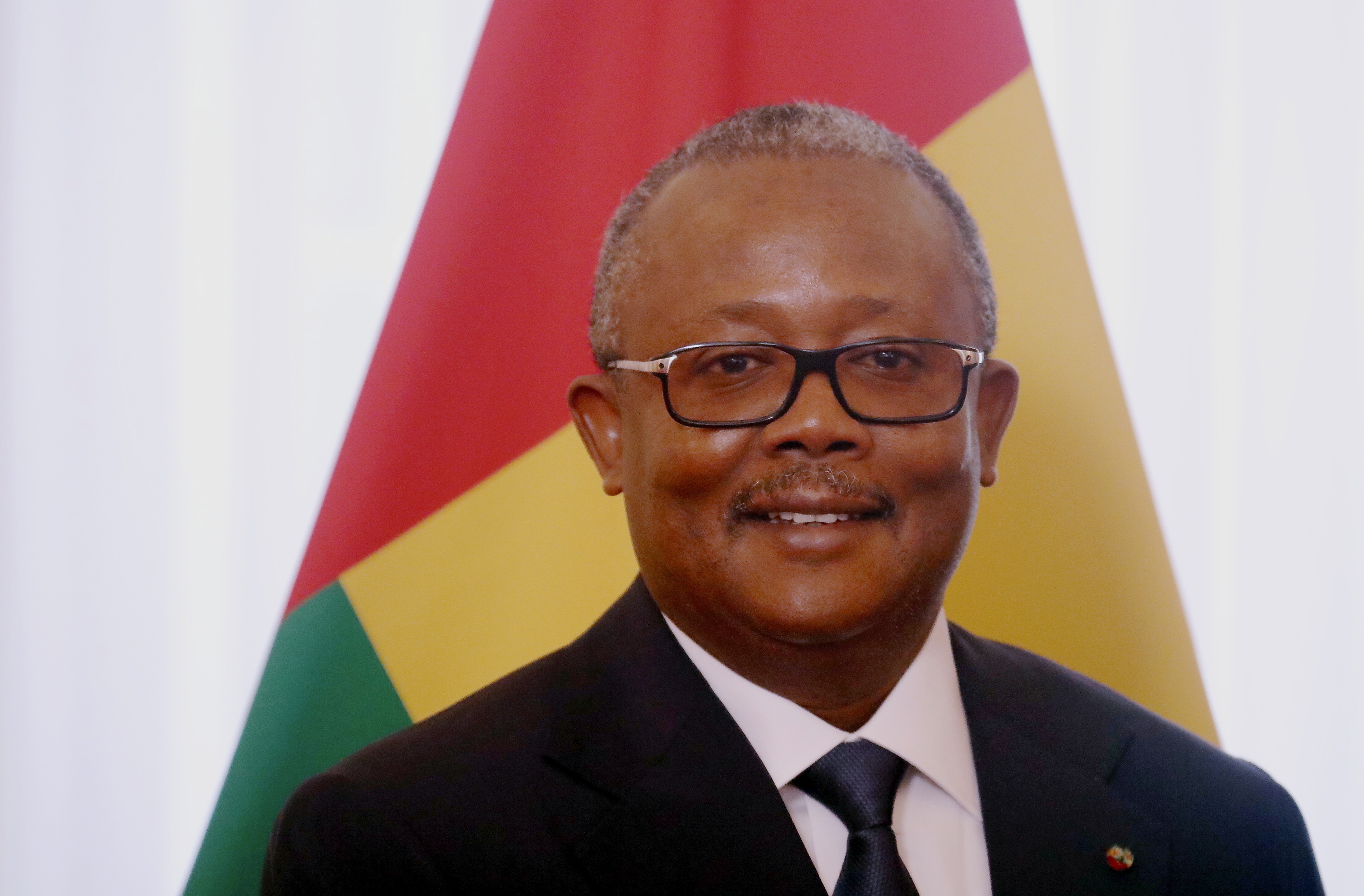 Militarrek iragarri dutenez, kargutik kendu dute Umaro Sissoco Embalo presidentea. TOMS KALNINS / EFE