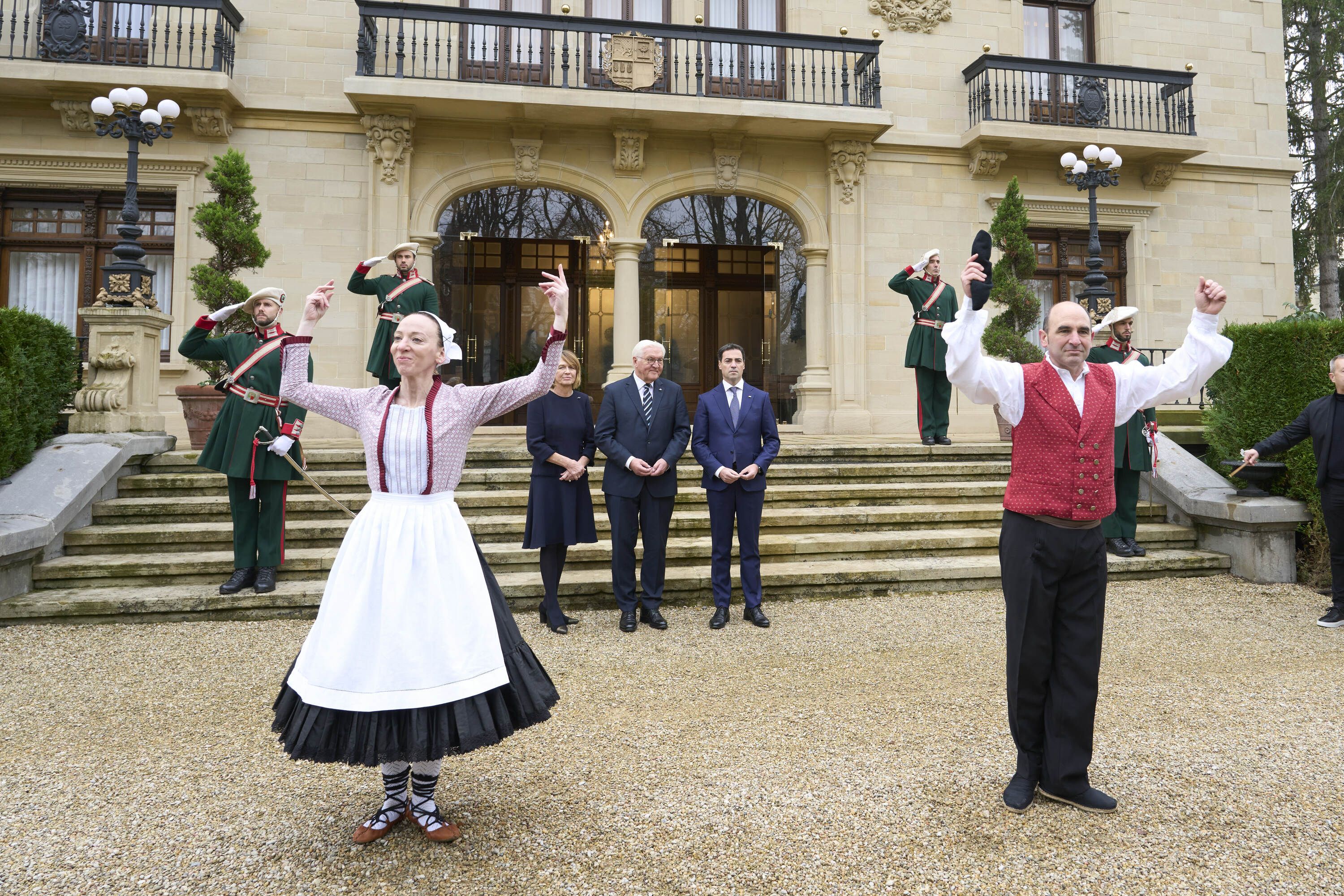 Steinmeier, Pradalesekin batera, Ajuria Enean. ADRIAN RUIZ-HIERRO / EFE