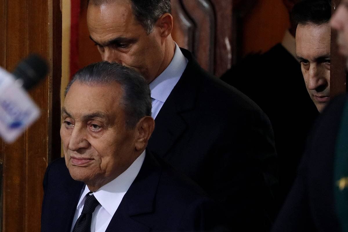 Egiptoko presidente ohia, artxiboko irudi batean. EFE