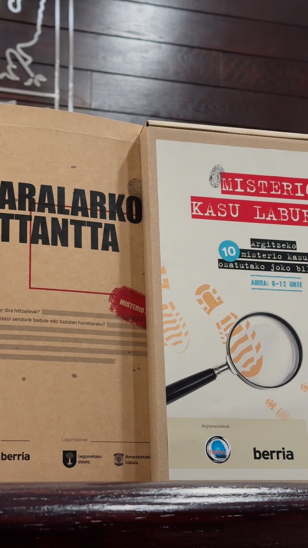 Euskarazko lehen misterio jolasak bertikala