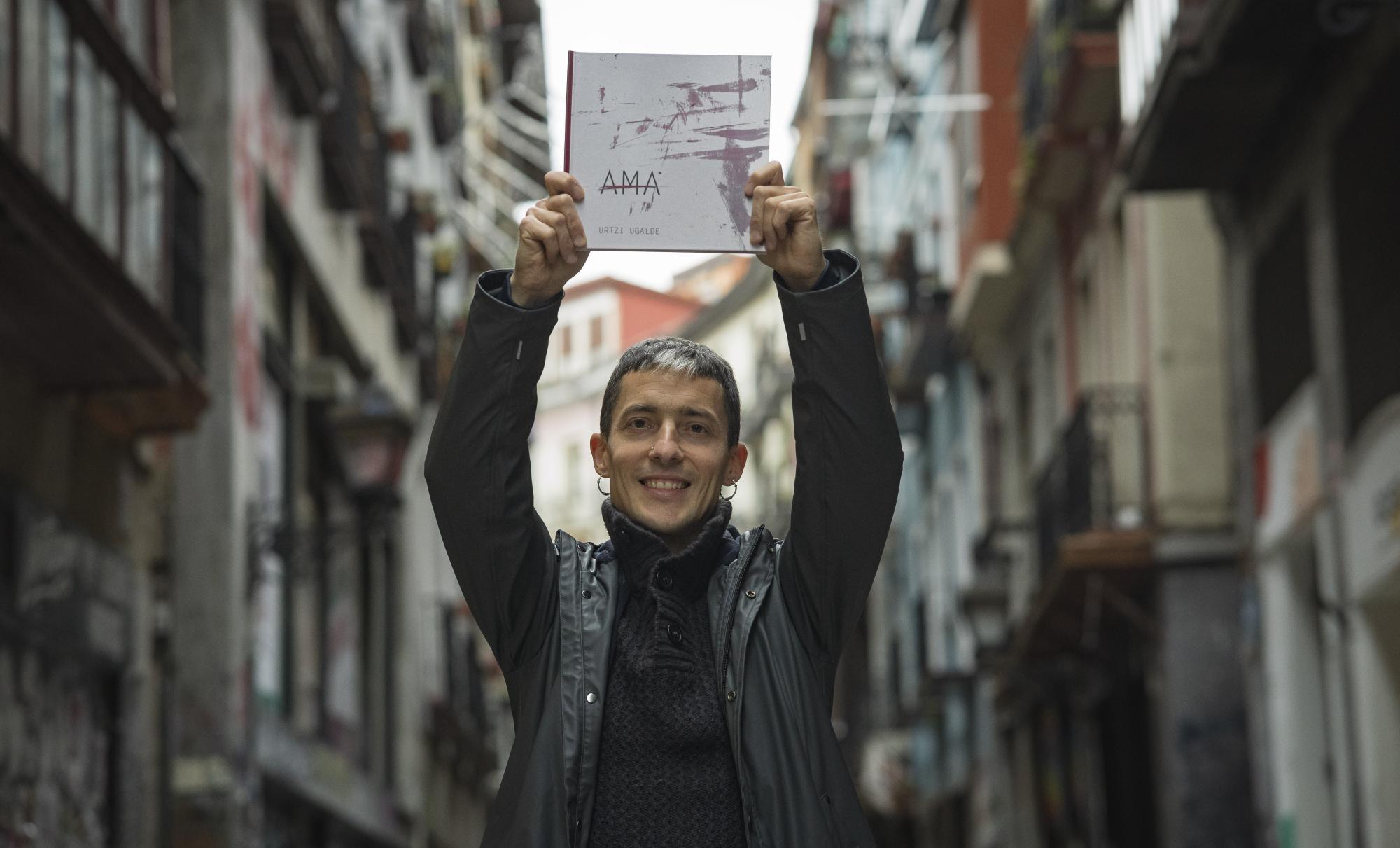 Urtzi Ugalde, atzo, Bilboko alde zaharrean. ARITZ LOIOLA / FOKU