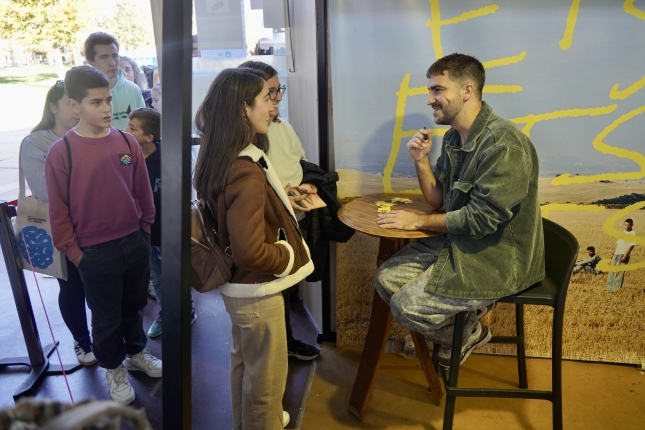 Durangoko Azoka. ETS