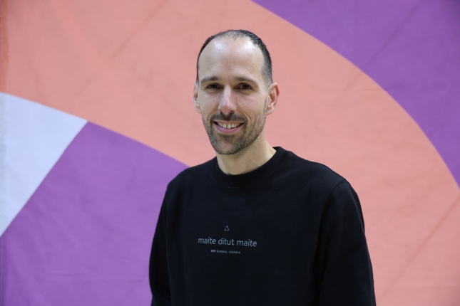 (ID_15592471) (Oskar Matxin Edesa/@FOKU) 2025-12-10, Bilbo. Bizkaiko Bertsolari Txapelketako finalaren aurkezpena (ID_15592471) (Oskar Matxin Edesa/@FOKU) 2025-12-10, Bilbo. Bizkaiko Bertsolari Txapelketako finalaren aurkezpena