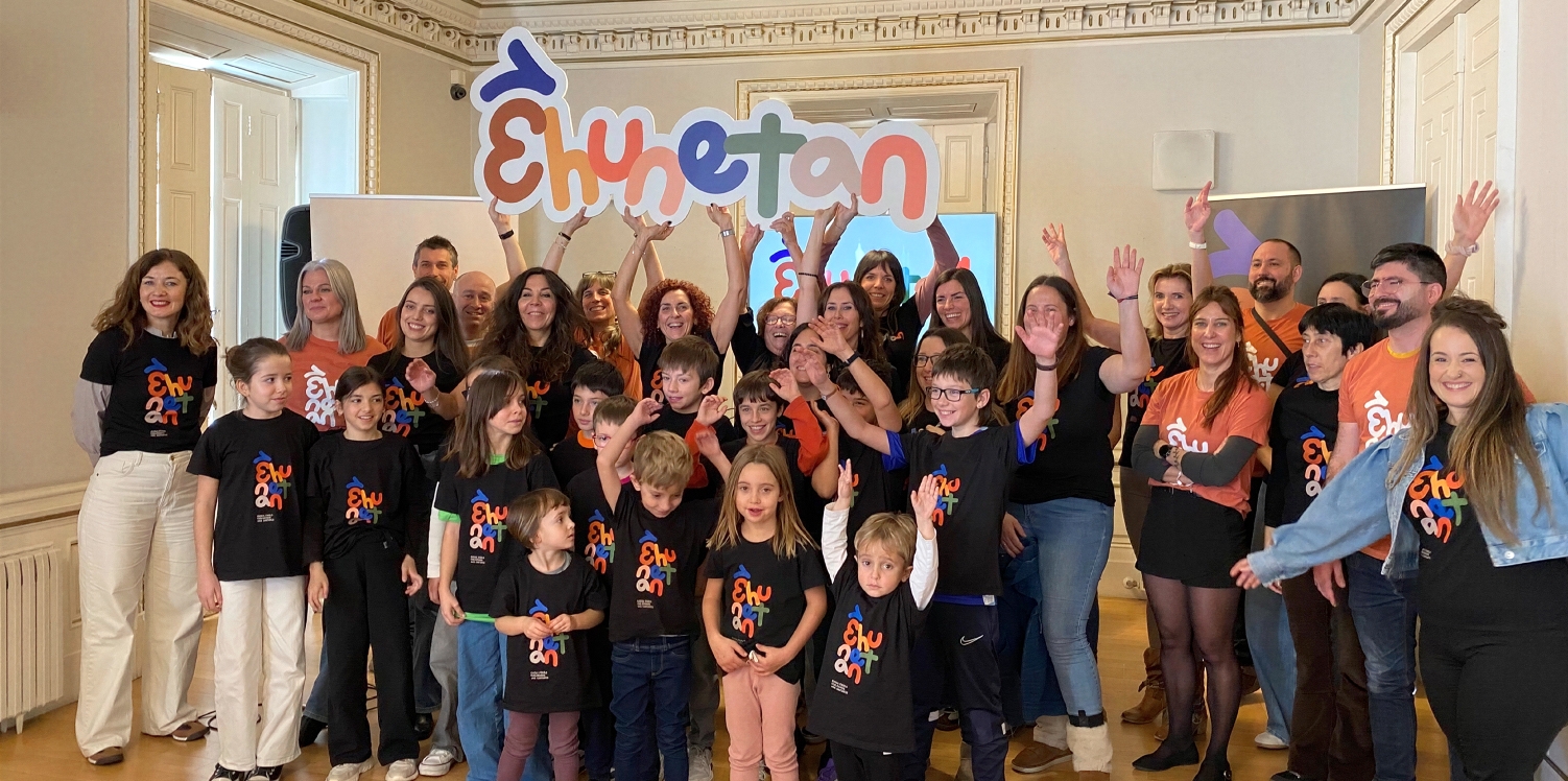 Euskal Eskola Publikoaren Jaiaren aurkezpena, gaur, Santurtzin. EHIGE