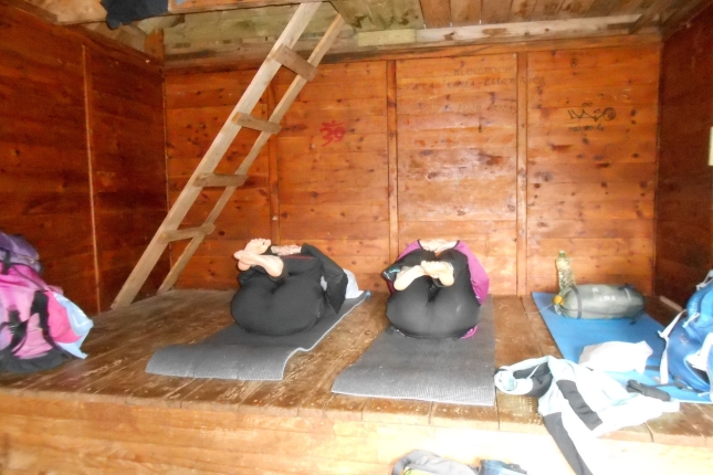 20. etapa: Anglios aterpetxean, etapa amaitu ondoren luzaketak egiten. SAIOA AIERBE ARTZIBENGOA