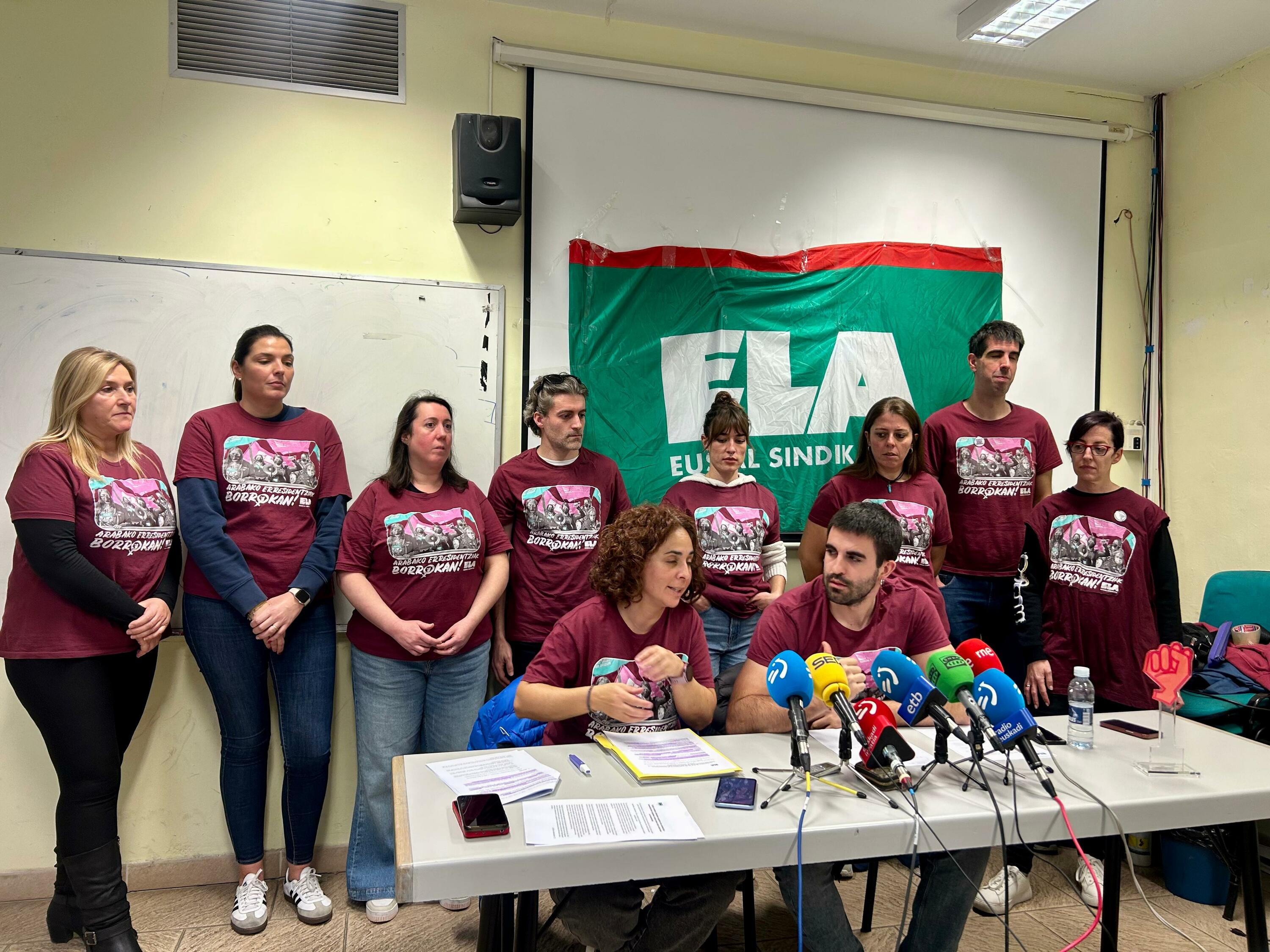 ELAko afiliatuek lan hitzarmena babestu dute gaurko batzarrean. BERRIA