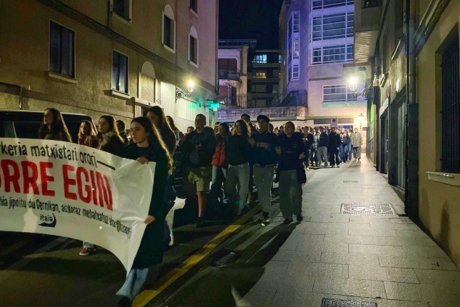 Itaiaren mobilizazioa gaur, Gernikan. BUSTURIALDEKO ITAIA Itaiaren mobilizazioa gaur, Gernikan. BUSTURIALDEKO ITAIA
