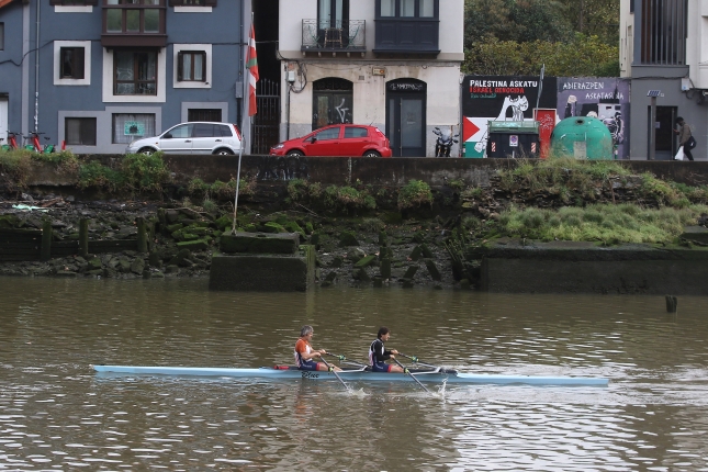 (ID_14423513) (Oskar_Matxin_Edesa/@FOKU) 2024-11-12, Bilbo. Itsasadarraren ondoko eremuak