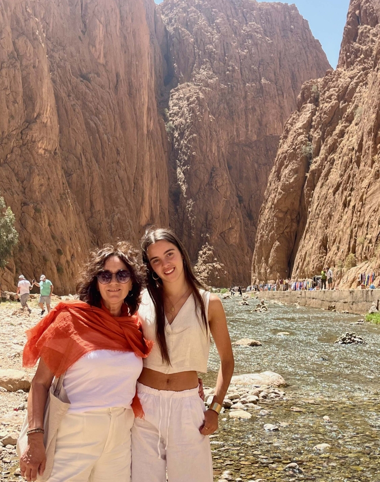 Amona eta biok. INGE GOENAGA GOROSTIAGA