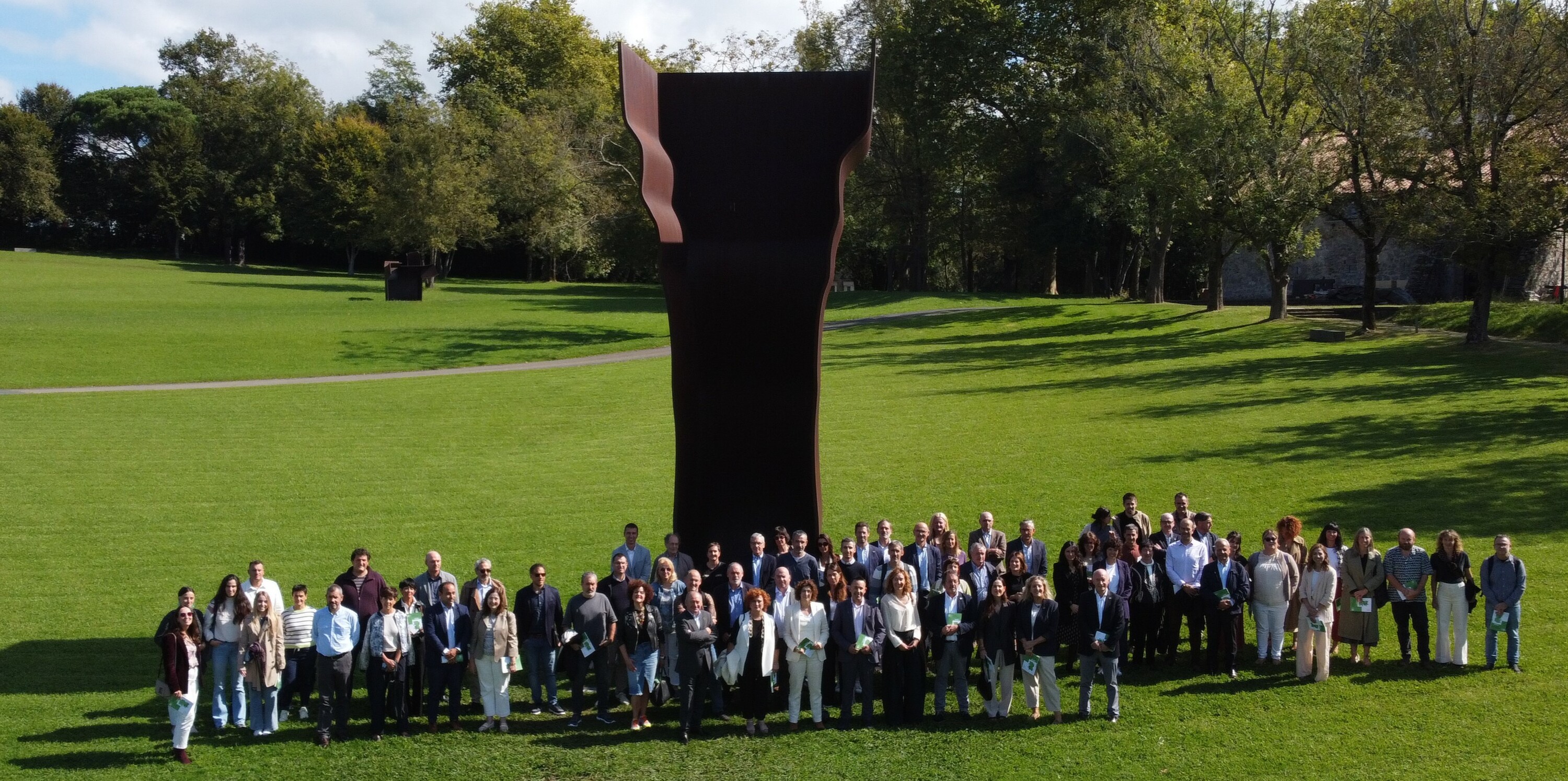 Konfekoop eta Kooperatiben Kontseilua