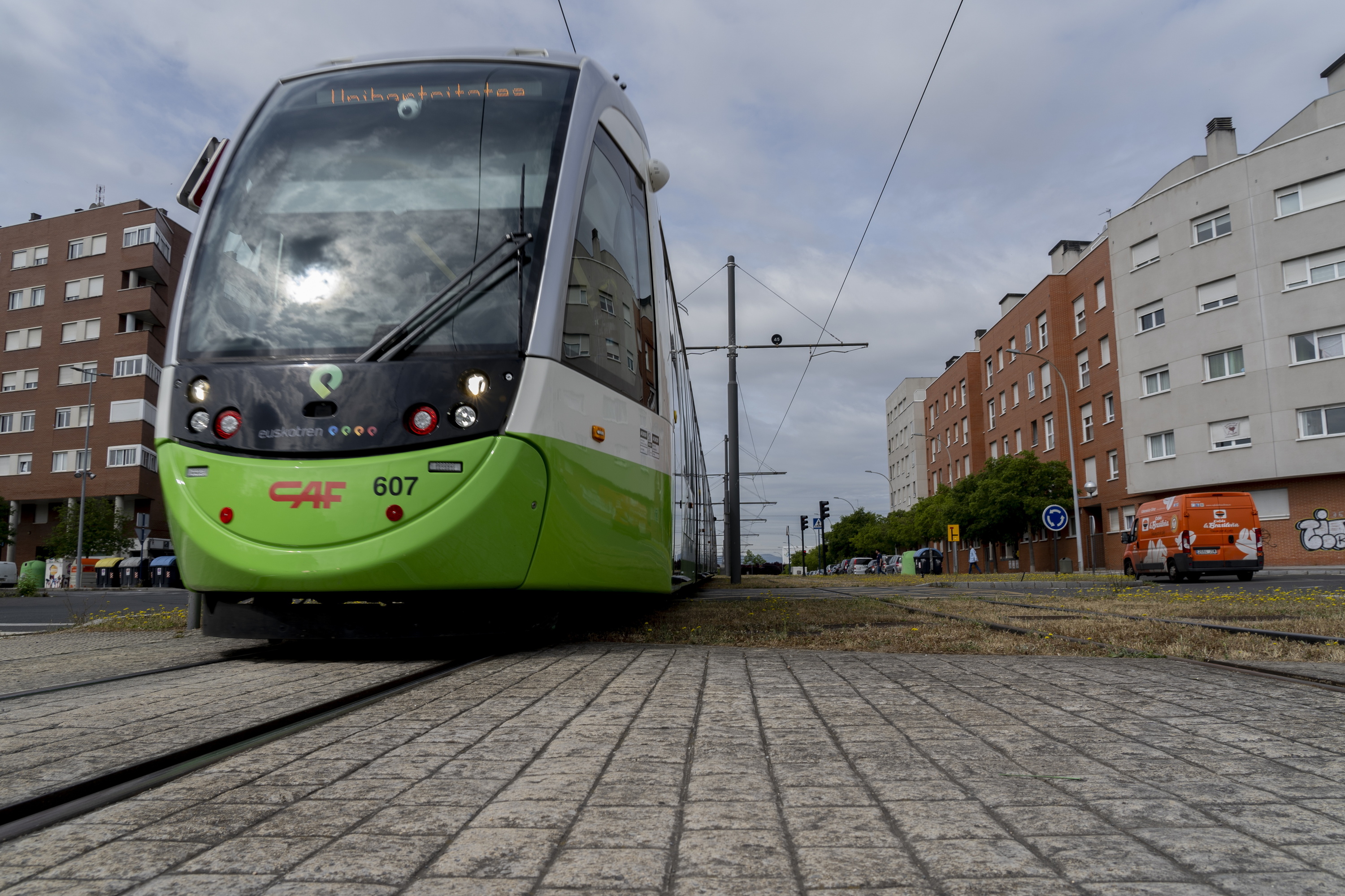 Gasteizko tranbiaren irudi bat. RAUL BOGAJO / FOKU