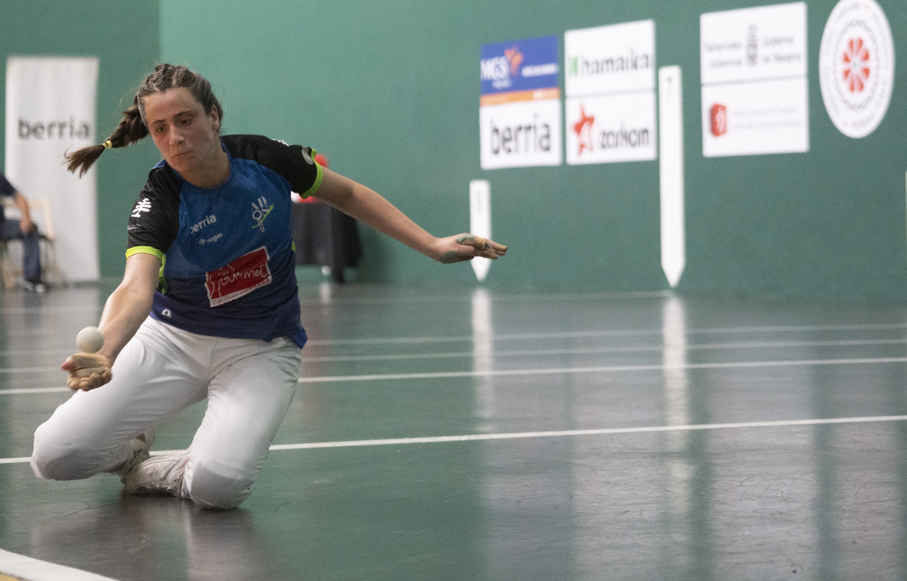 Leire Oskoz. JAGOBA MANTEROLA / FOKU