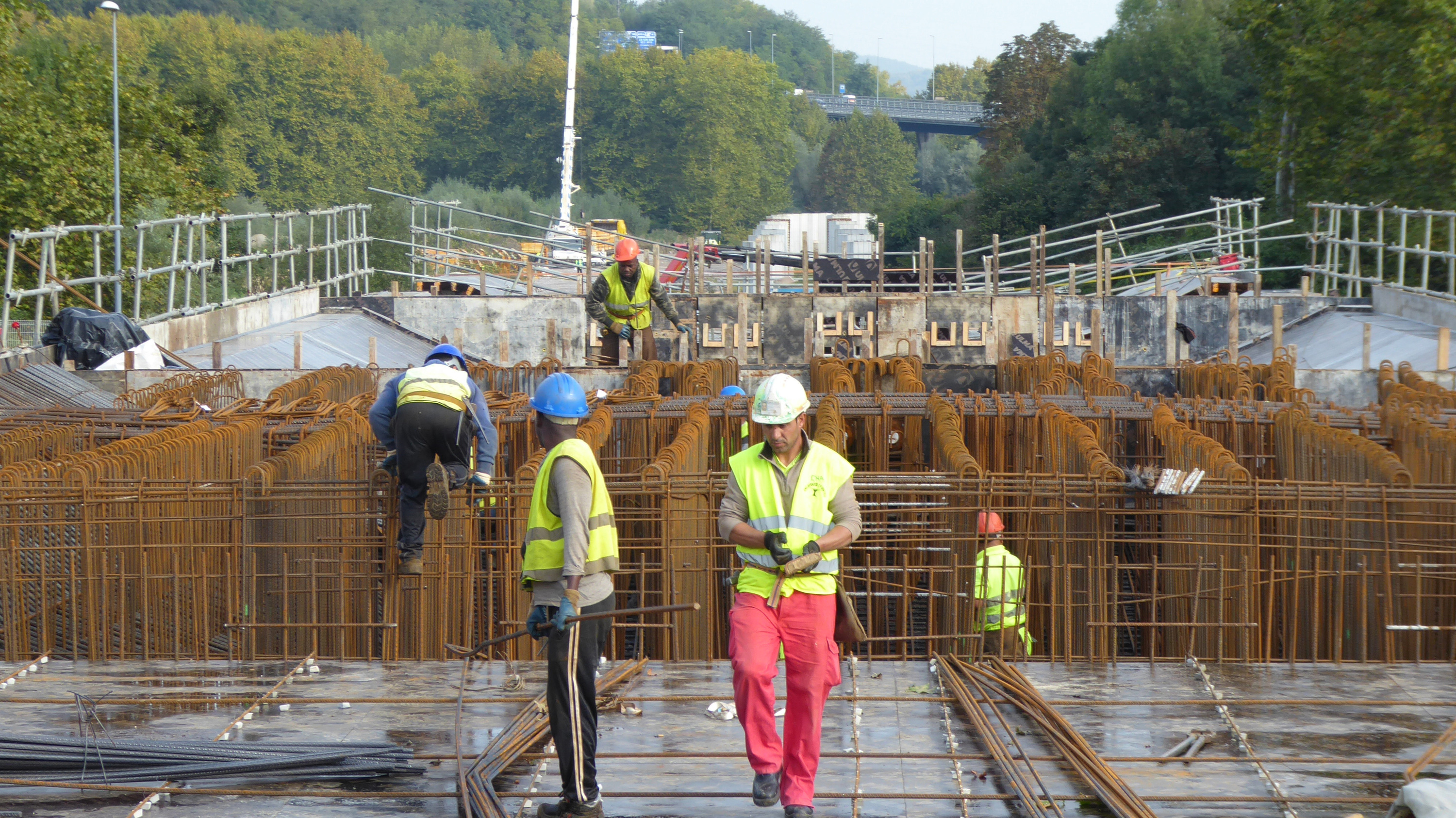 Abiadura Handiko Trenaren eraikuntza lanak. BERRIA