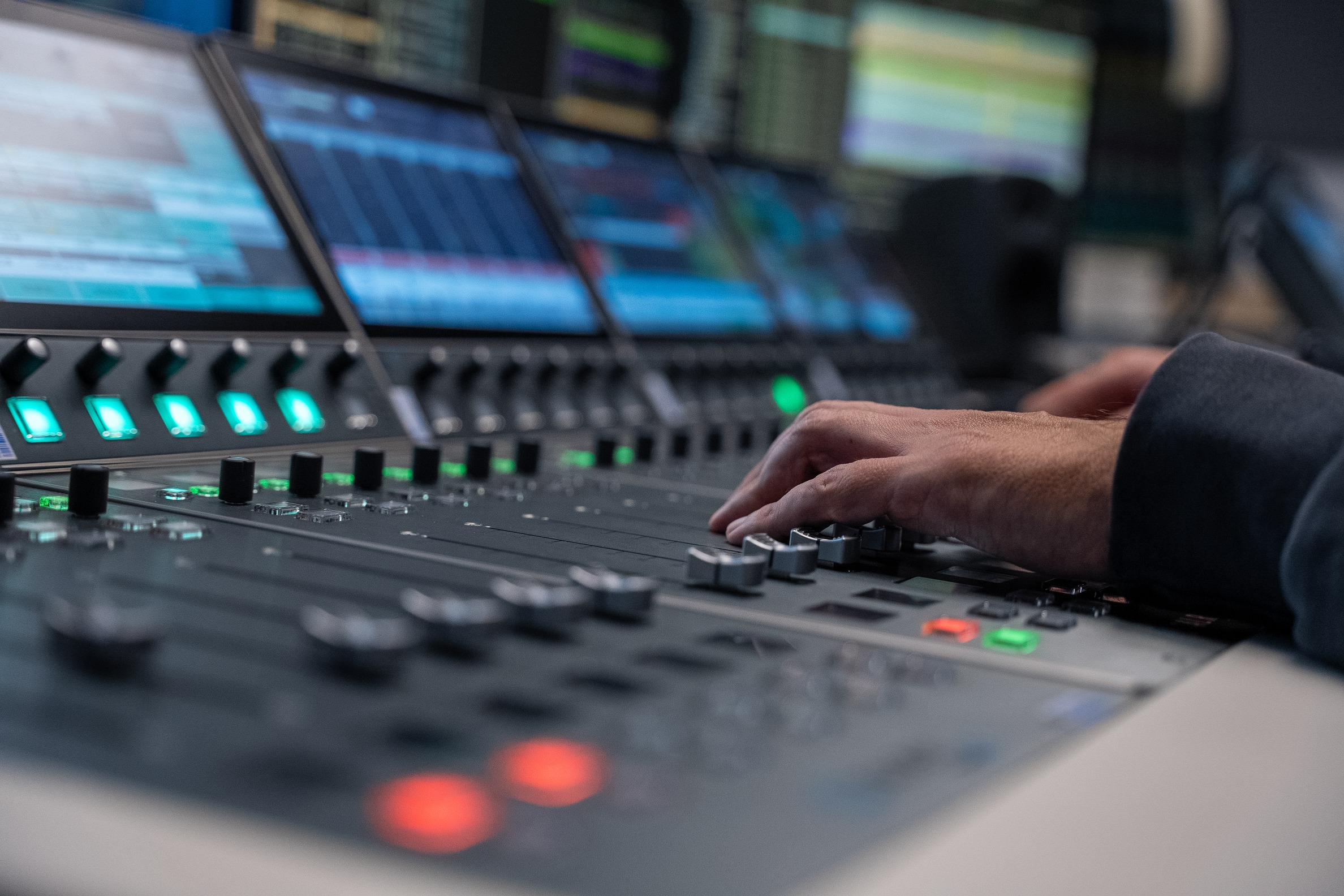 EITBko irrati baten estudioa. EITB