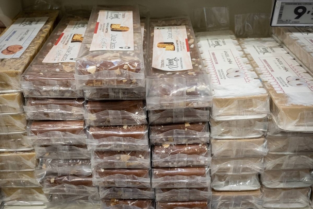 Turroi sorta bat, saltoki handi batean. GORKA RUBIO / FOKU