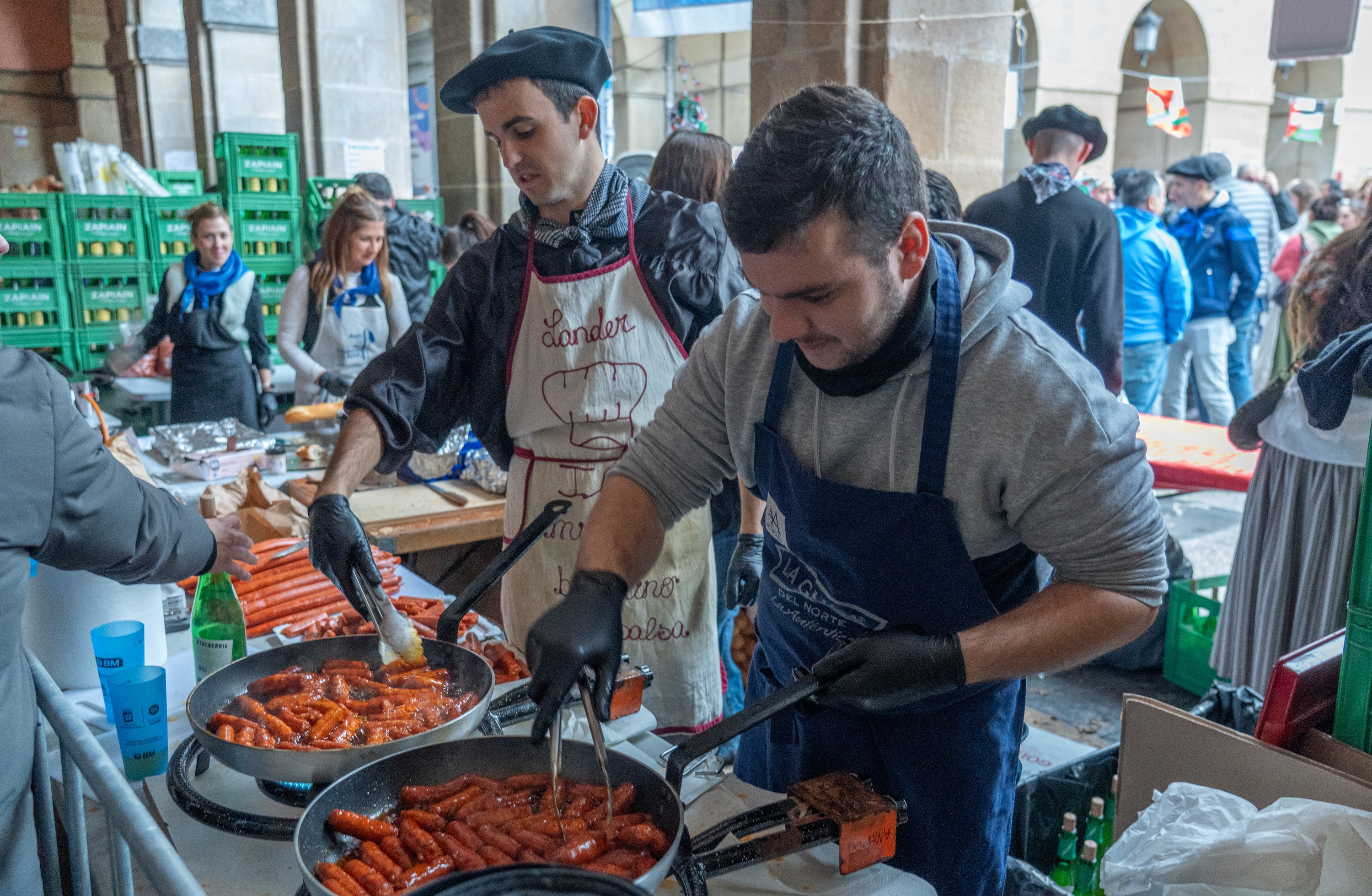 San Tomas azoka Donostian. ANDONI CANELLADA / FOKU