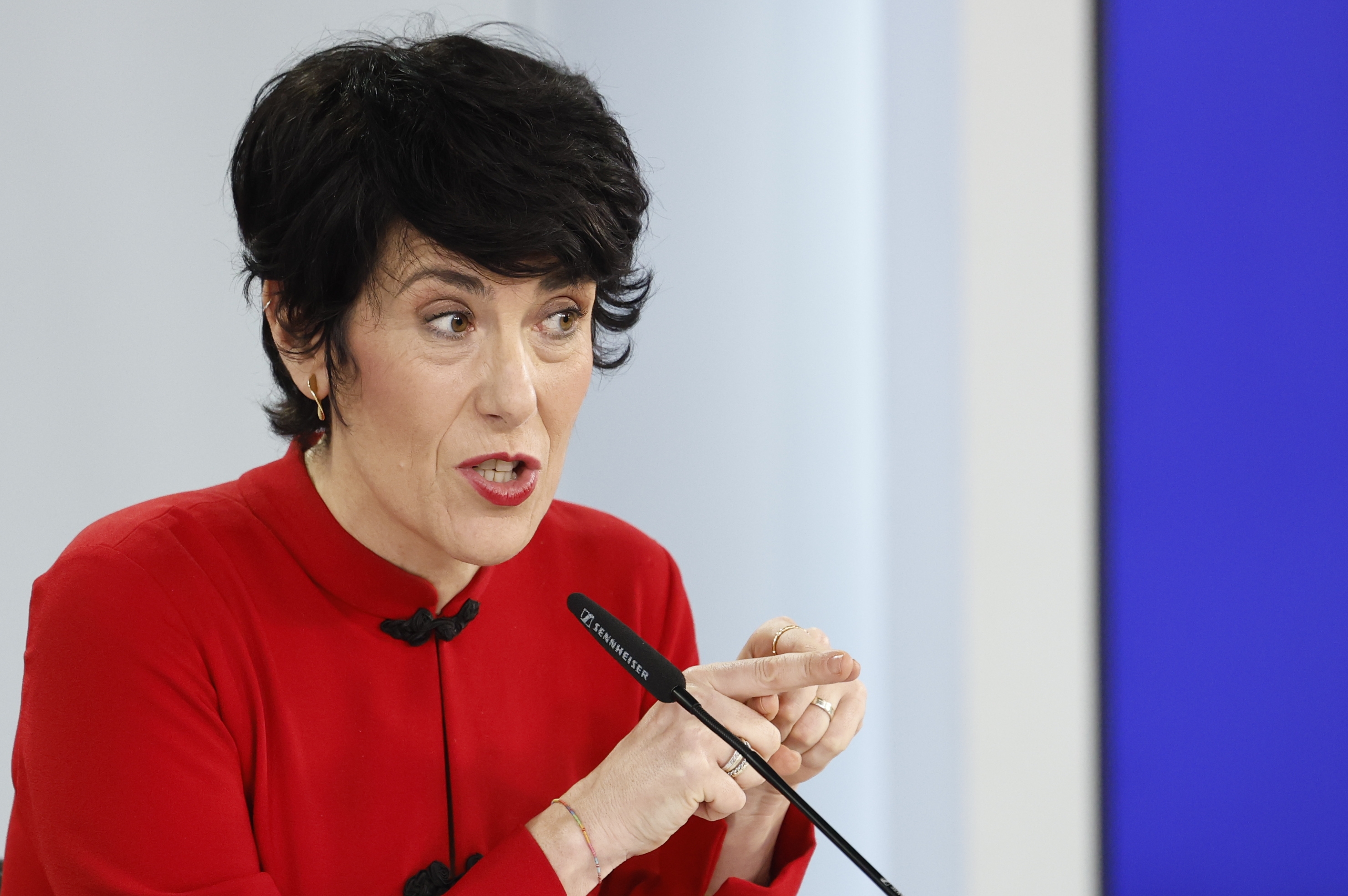 Elma Saiz Espainiako Gobernuko bozeramaile berria, astearte honetan egindako prentsaurrekoan. CHEMA MOYA / EFE