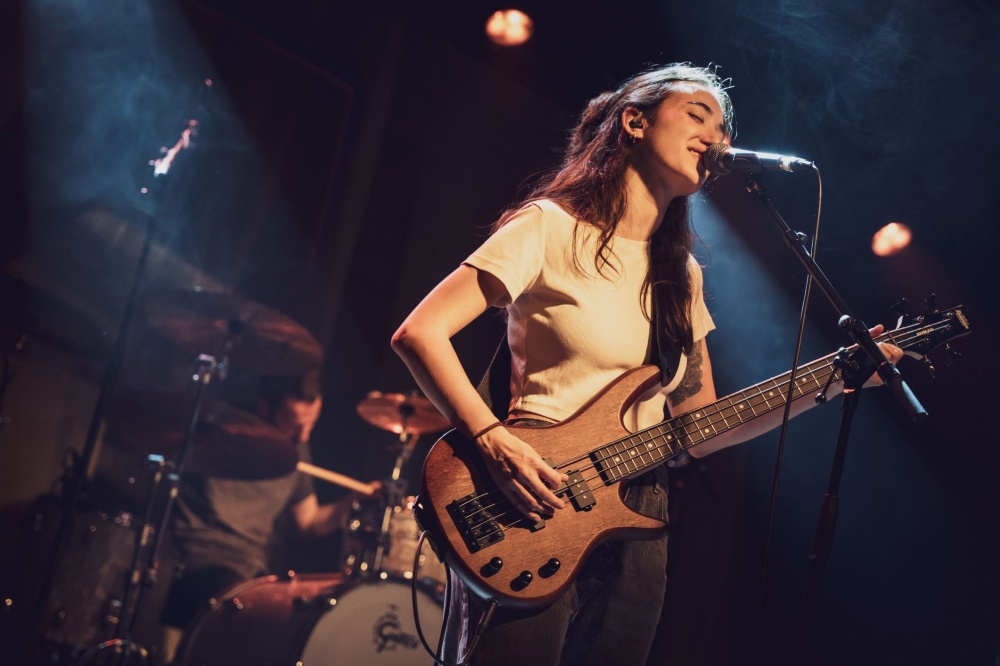 Dirdaia taldea, zuzenean, Gazte Talent lehiaketan. BORJA TRIVIÑO / GASTEIZKO UDALA Dirdaia taldea, zuzenean, Gazte Talent lehiaketan. BORJA TRIVIÑO / GASTEIZKO UDALA