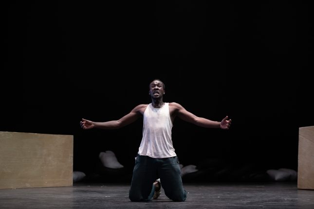 (ID_17290089889825) Sambou Diaby antzerkilaria, Ibrahima Balderen rolan, ´Miñan´antz (ID_17290089889825) Sambou Diaby antzerkilaria, Ibrahima Balderen rolan, ´Miñan´antz