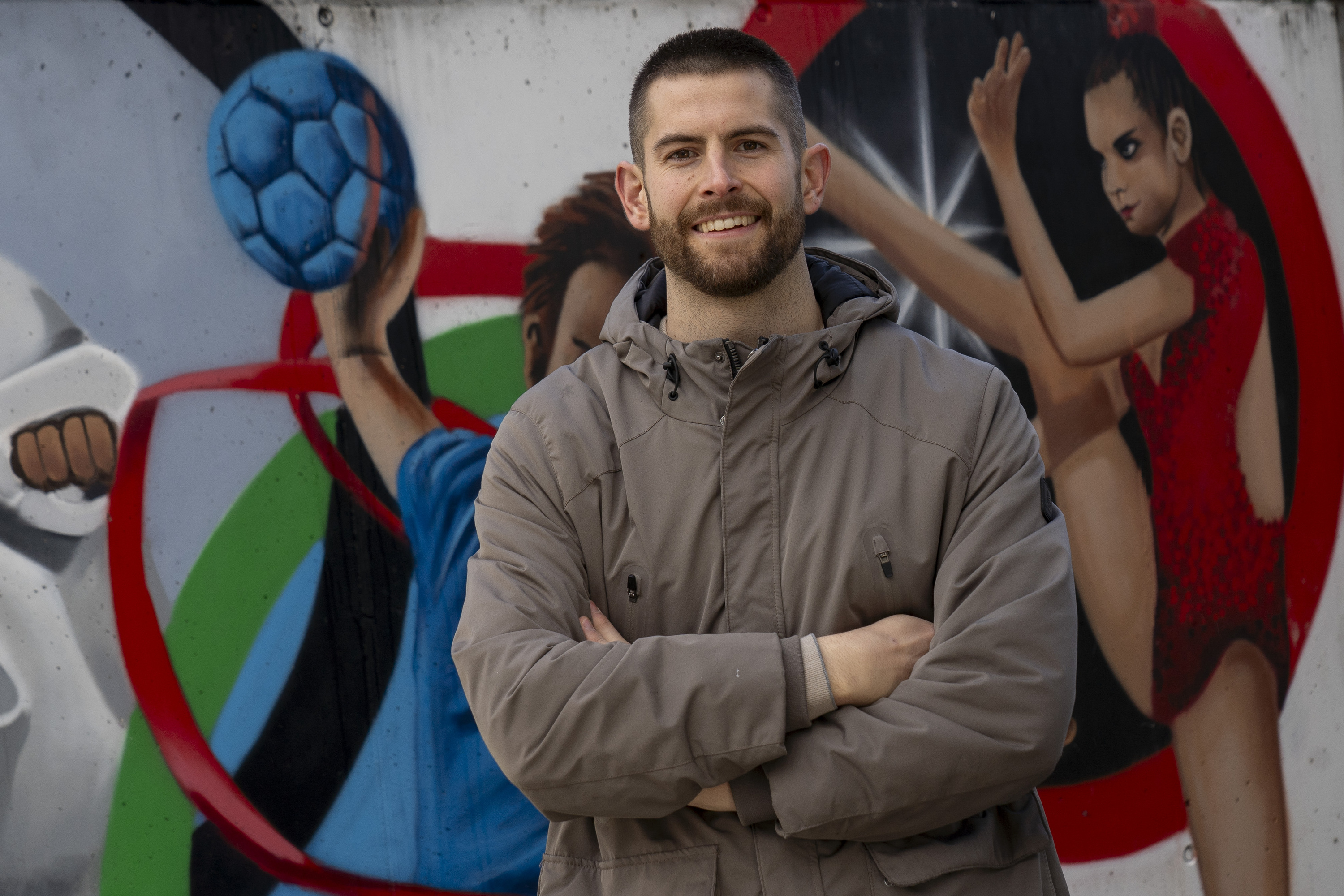 «Medikuntzari esker eskubaloitik deskonektatzen dut, eta horrek mesede egiten dit»