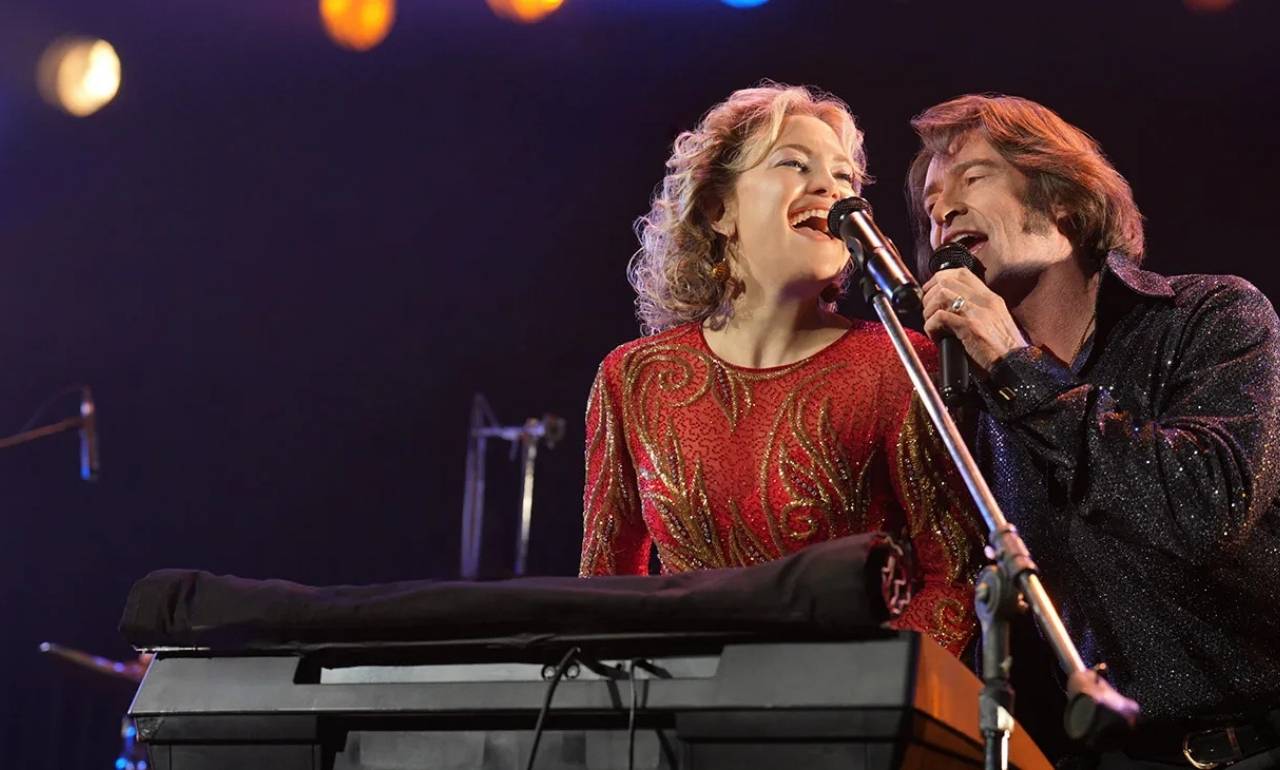 'Song Sung Blue' filma. BERRIA