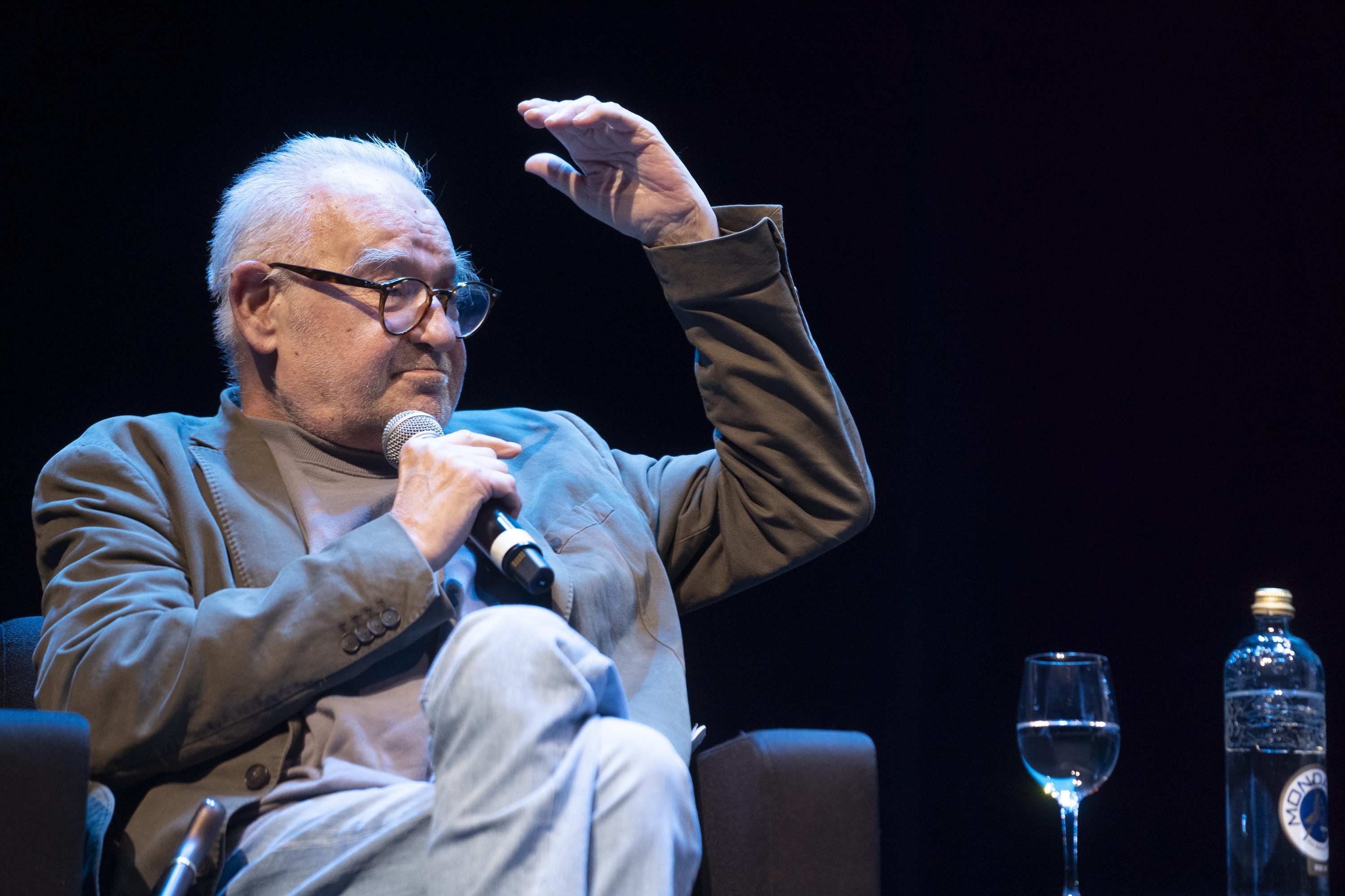 Bela Tarr Iruñean, 2024ko urrian. IÑIGO URIZ / FOKU