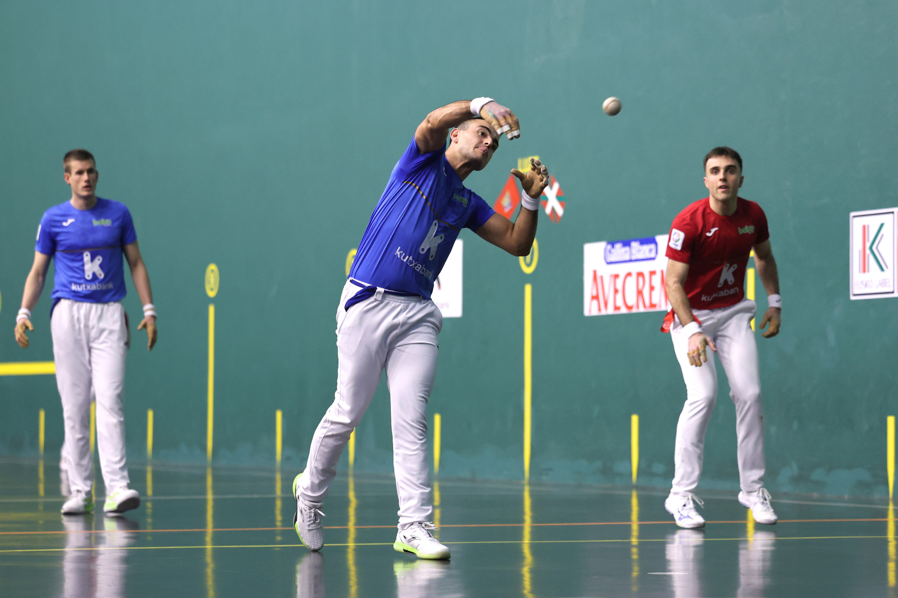 Larrazabal, pilota jotzen. OSKAR MATXIN EDESA / FOKU