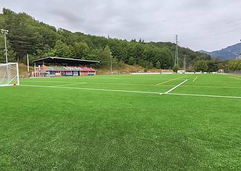 Lazkaoko Harizti Handi futbol zelaia. GOIERRIKO HITZA