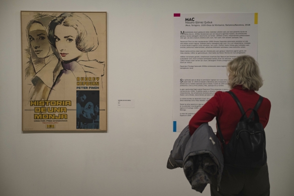 'The Nun's Story' pelikularen afixa. Eskuinean, lanaren fotograma bat ipini zuten. ARITZ LOIOLA / FOKU